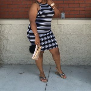 T-shirt dress (spaghetti strap / razor back)